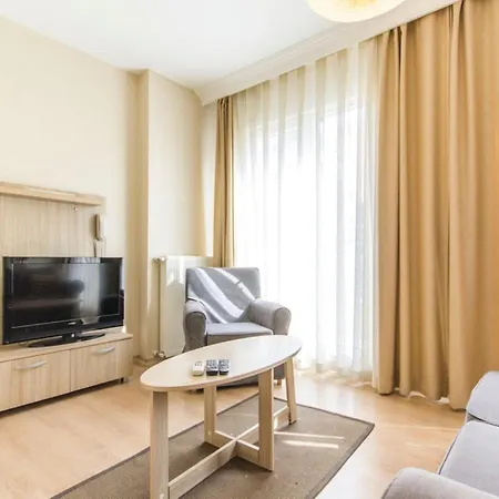 Great Flat Two Bedroom اسطنبول